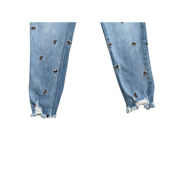 LOVE FIRE Womens Size 3 Embroidered Butterfly Tapered High Waist Mom Blue Jeans - Picture 5 of 9